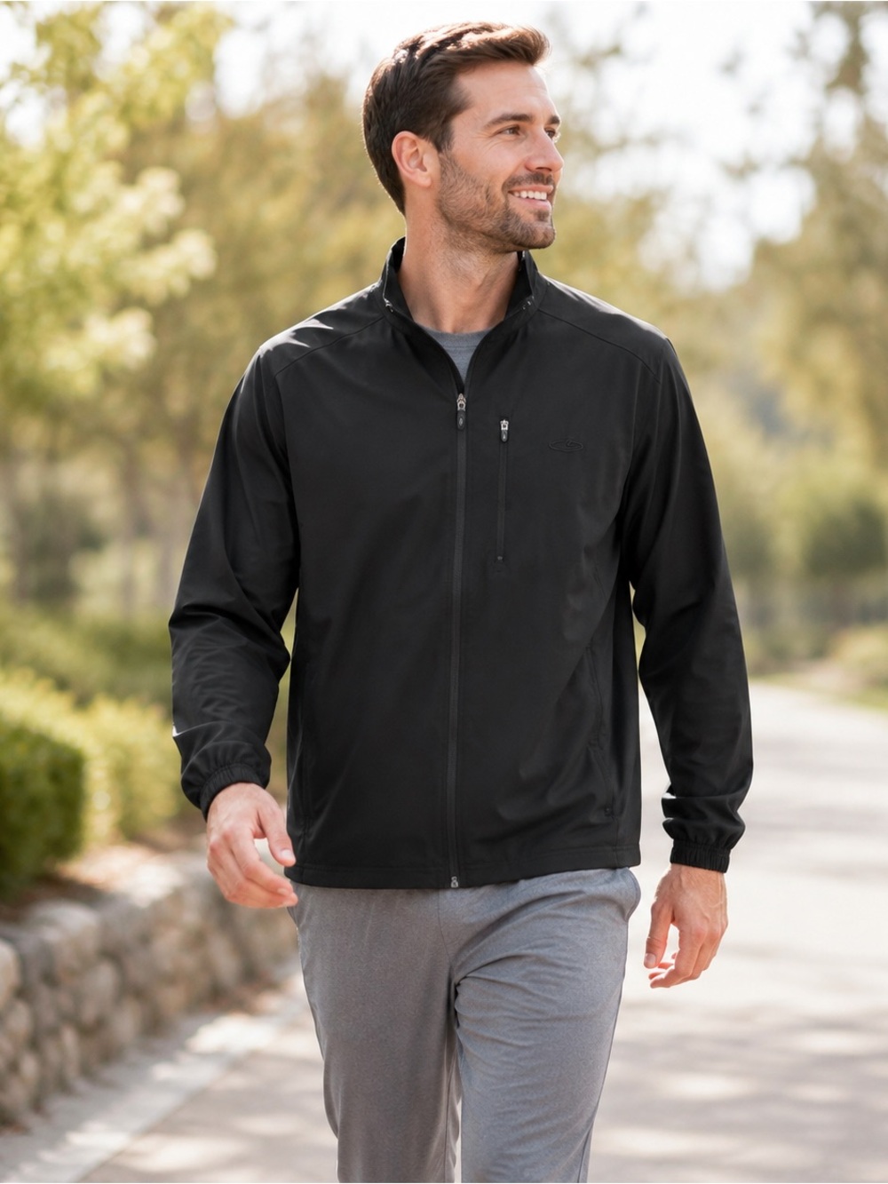 Champion Performance Men’s Black Lightweight Full Zip Jacket Medium